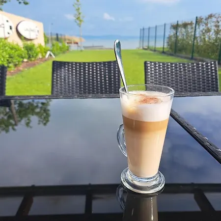 Ihb-inter House Of Balaton Apartament